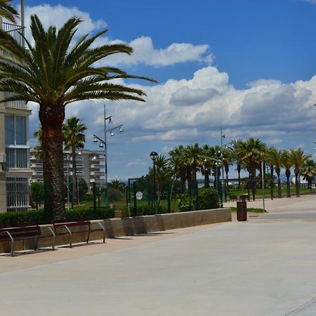 Relax Apartment Ла Пинеда Екстериор снимка