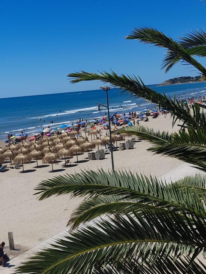 Relax Apartment Ла Пинеда Екстериор снимка
